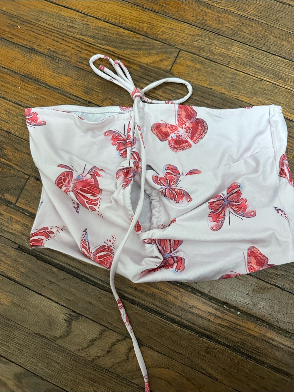 Butterfly strapless crop top